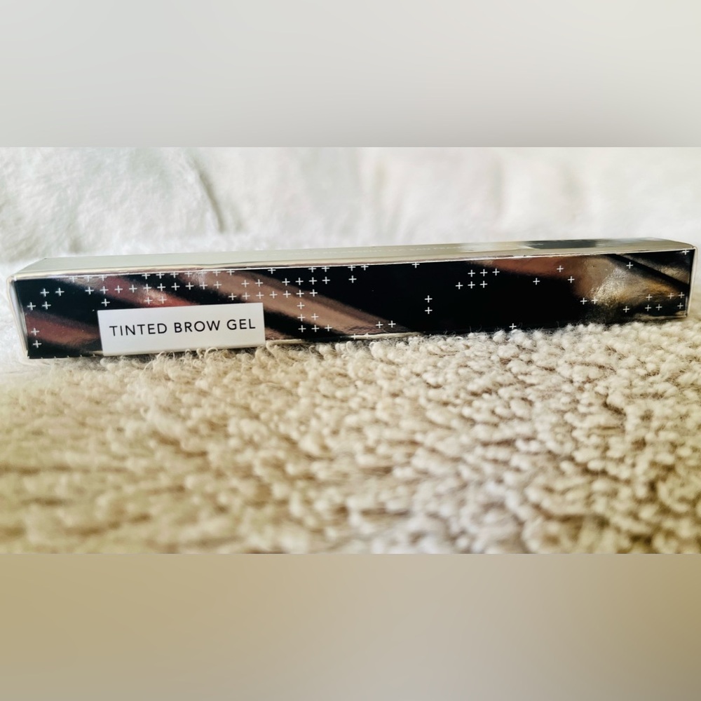 BELLE EN ARGENT TINTED REFRAMING BROW GEL IN MEDIUM BROWN 🤩 NEVER OPENED!